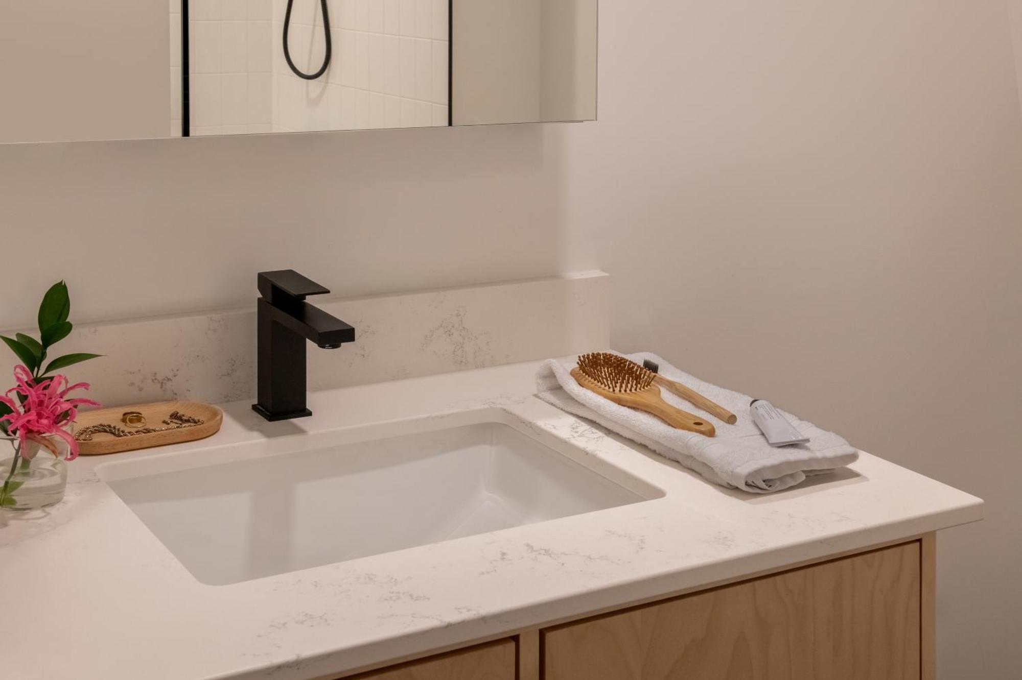 Sonder Rideau Aparthotel Ottawa Ngoại thất bức ảnh